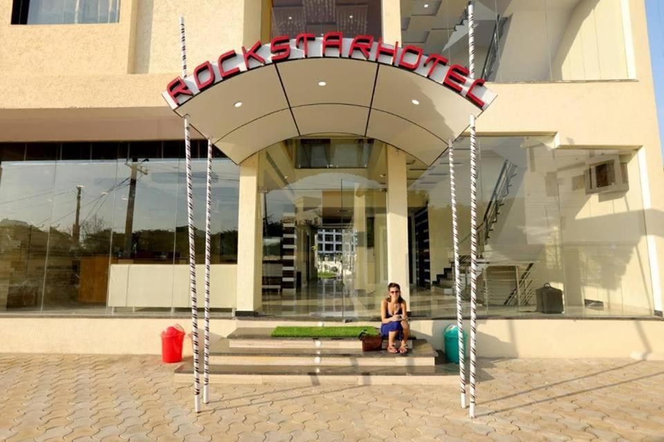 Rock Star Hotel Pushkar Extérieur photo